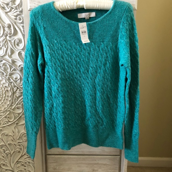 LOFT Sweaters - Loft Cable Knit Sweater Green